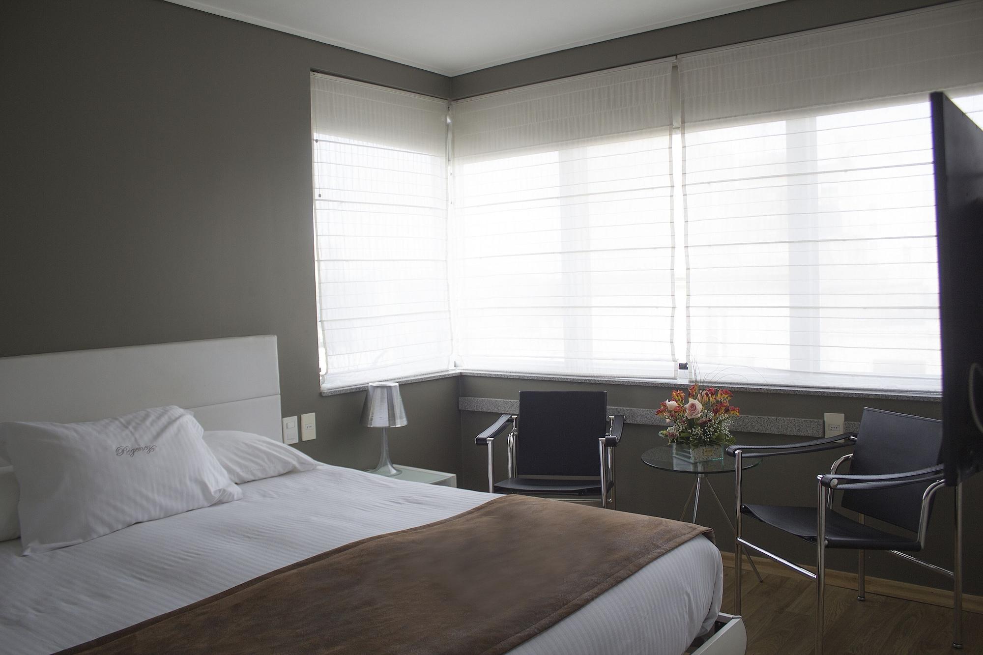 Regency Golf - Hotel Urbano Montevideo Buitenkant foto
