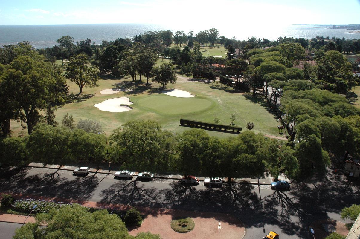 Regency Golf - Hotel Urbano Montevideo Buitenkant foto