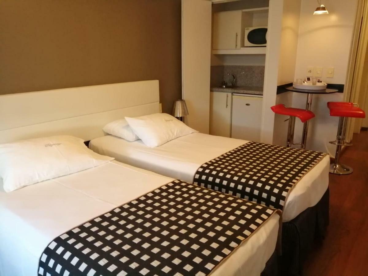Regency Golf - Hotel Urbano Montevideo Buitenkant foto